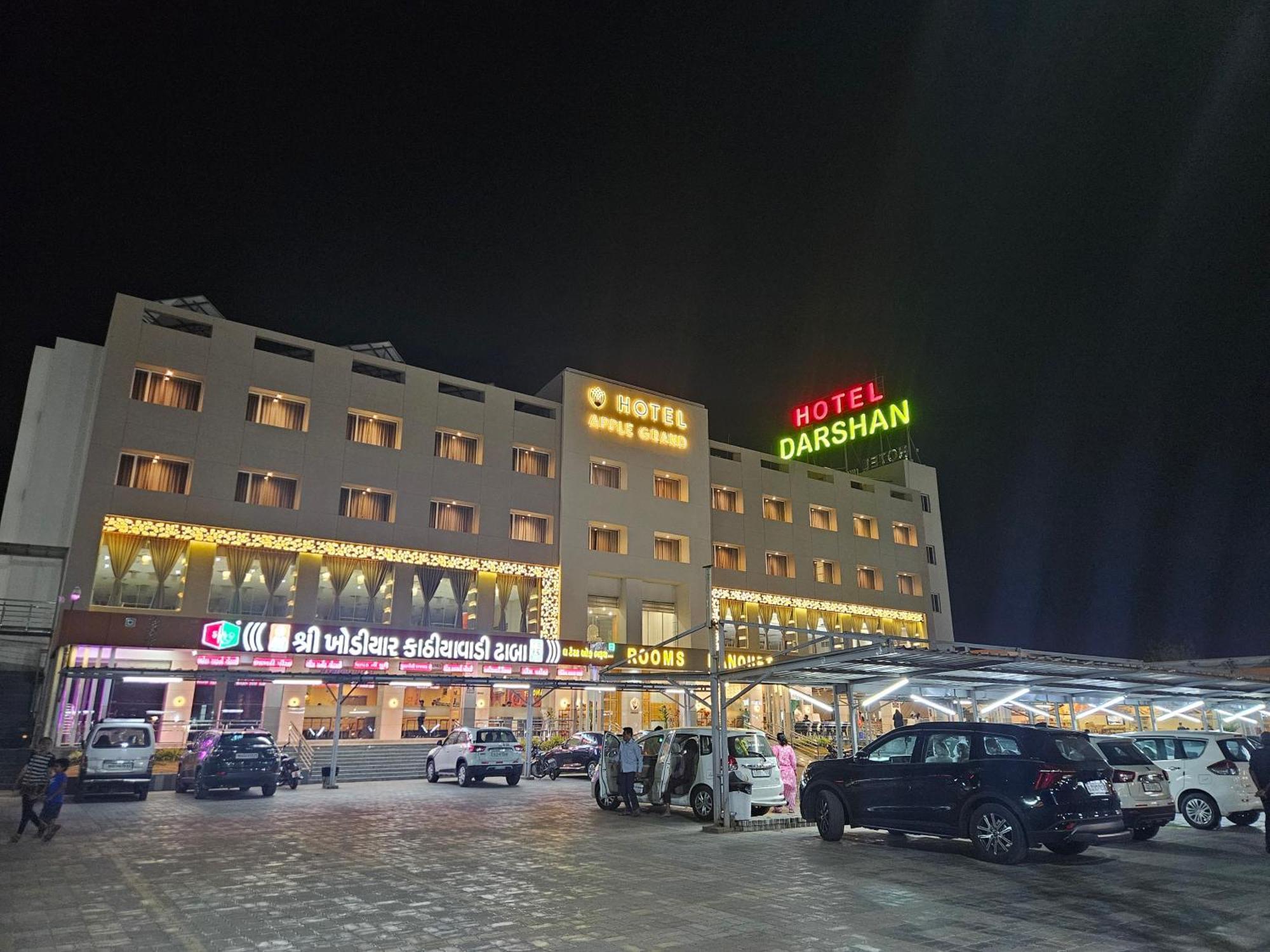 Hotel Grand Darshan Vadodara Luaran gambar