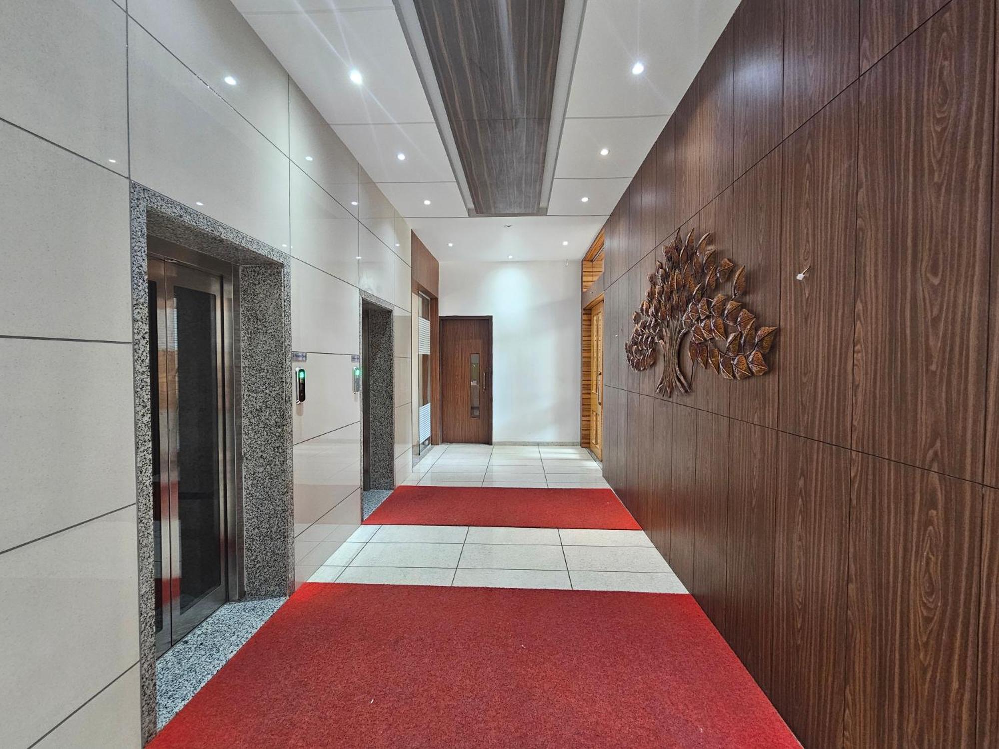 Hotel Grand Darshan Vadodara Luaran gambar