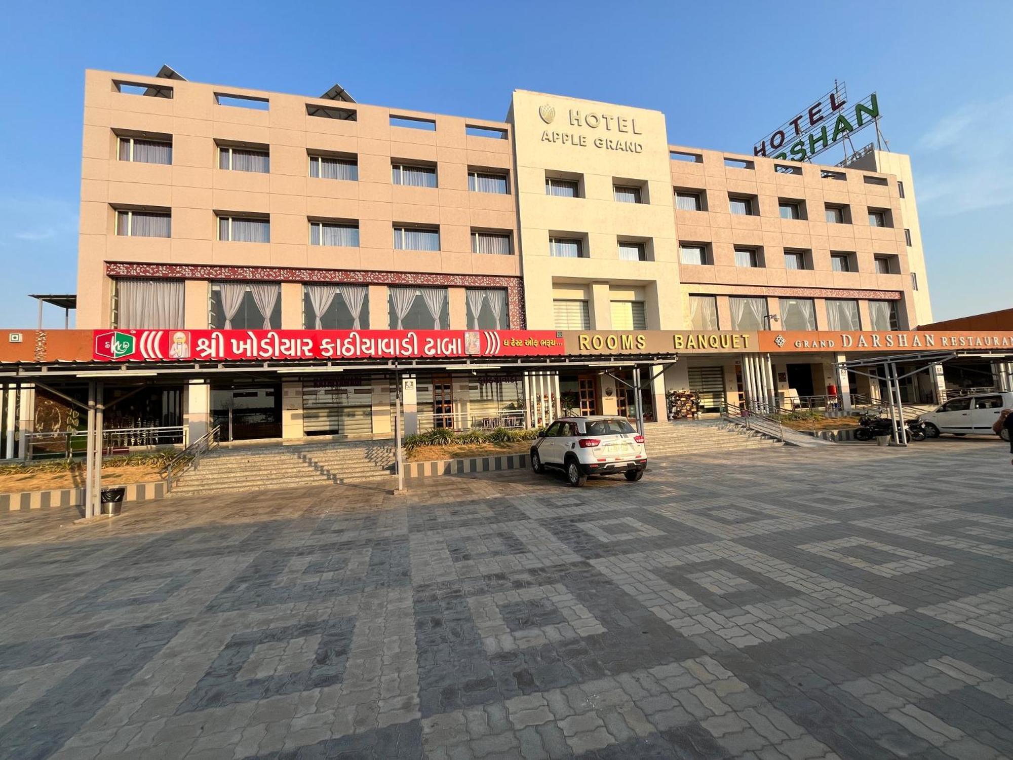 Hotel Grand Darshan Vadodara Luaran gambar