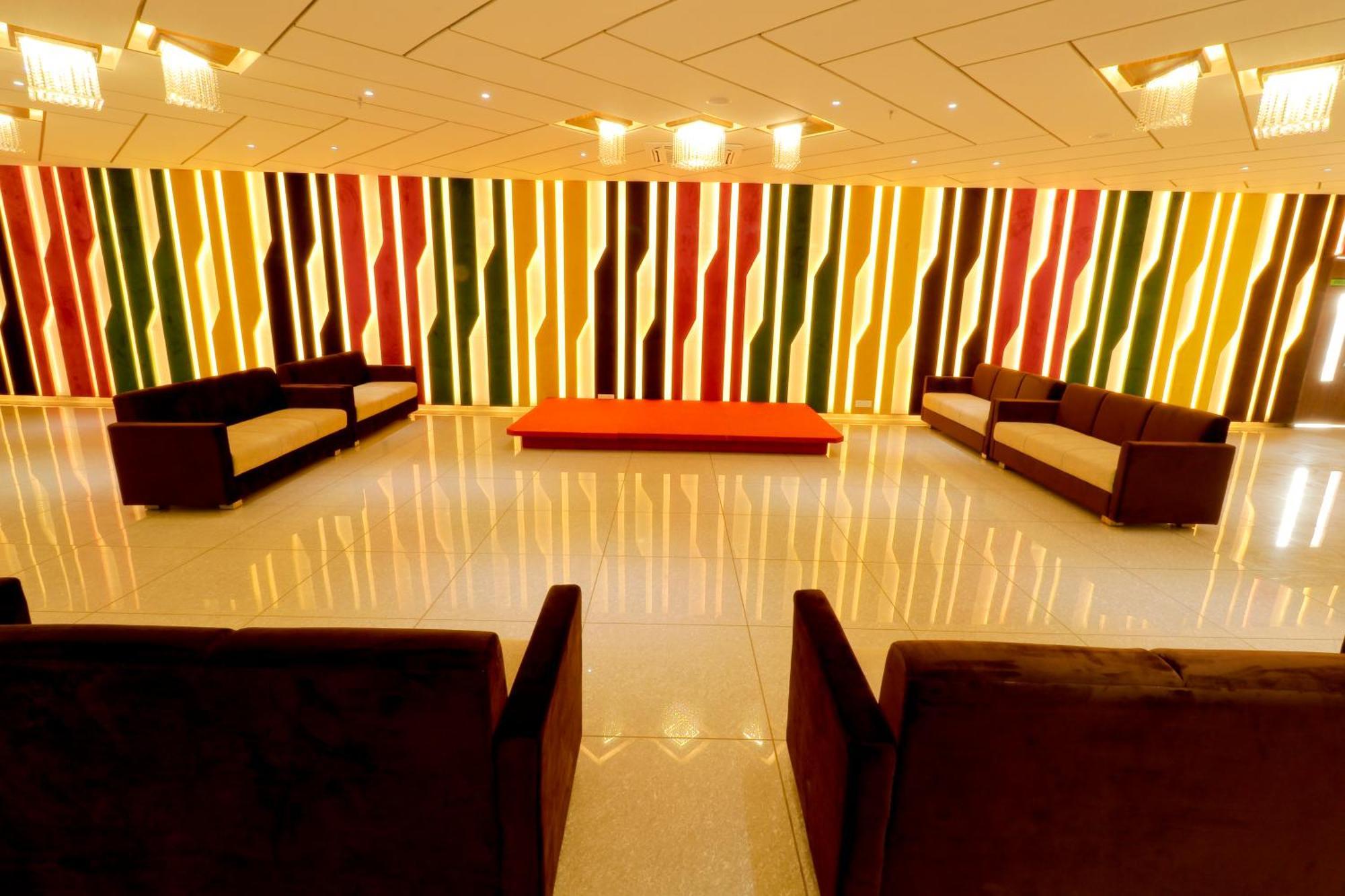 Hotel Grand Darshan Vadodara Luaran gambar